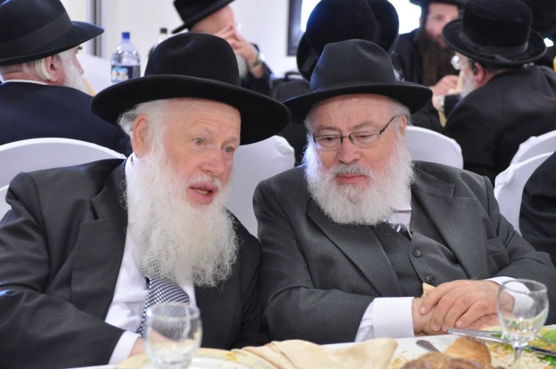 ארכיון הרב שוומנפלד