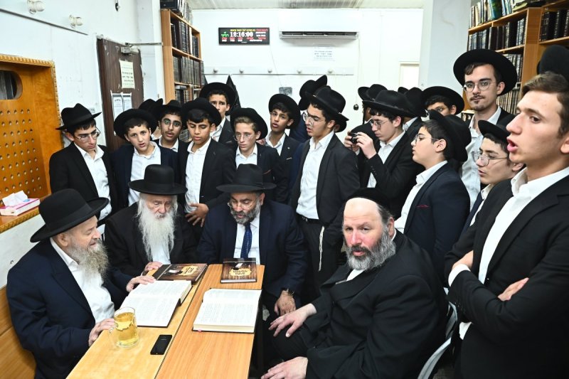 שוקי לרר