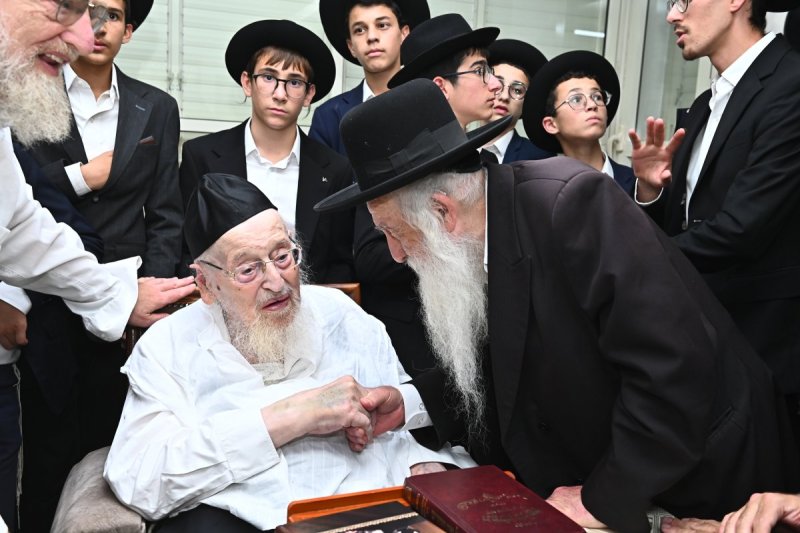 שוקי לרר