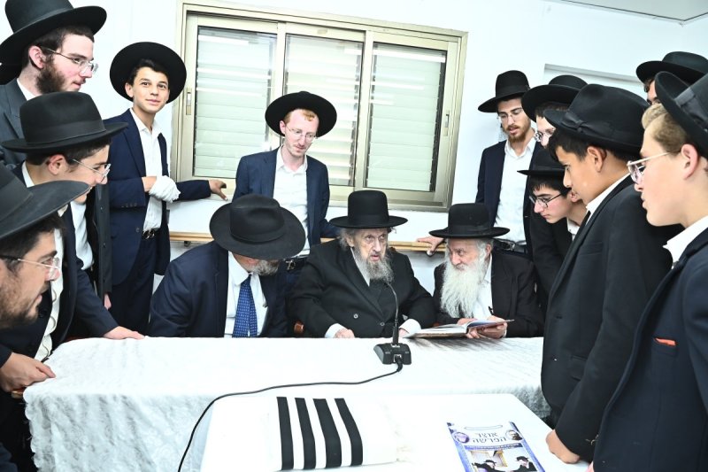 שוקי לרר