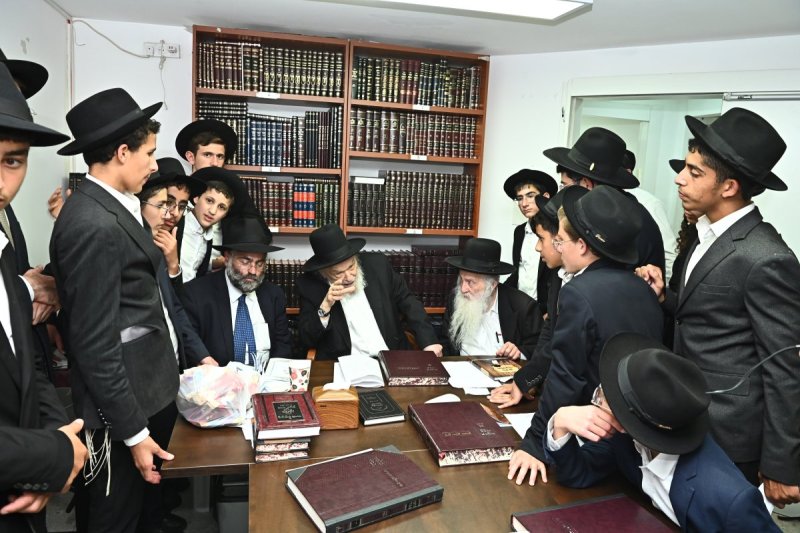 שוקי לרר