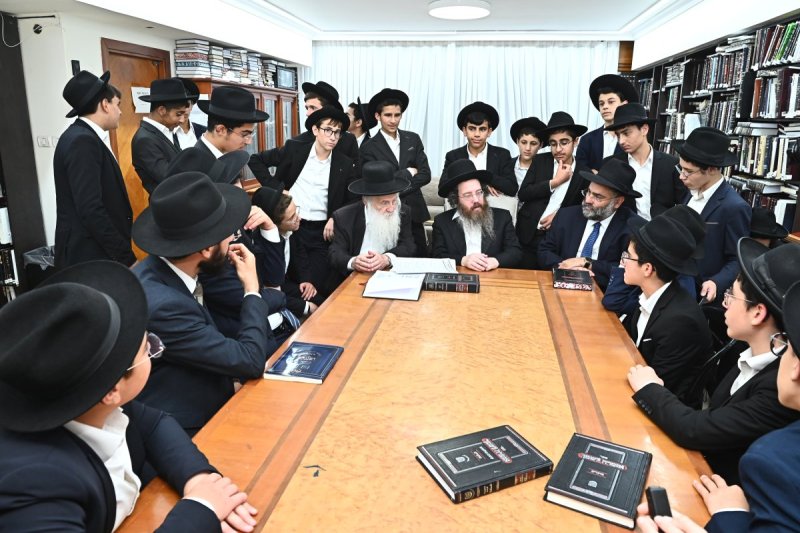 שוקי לרר