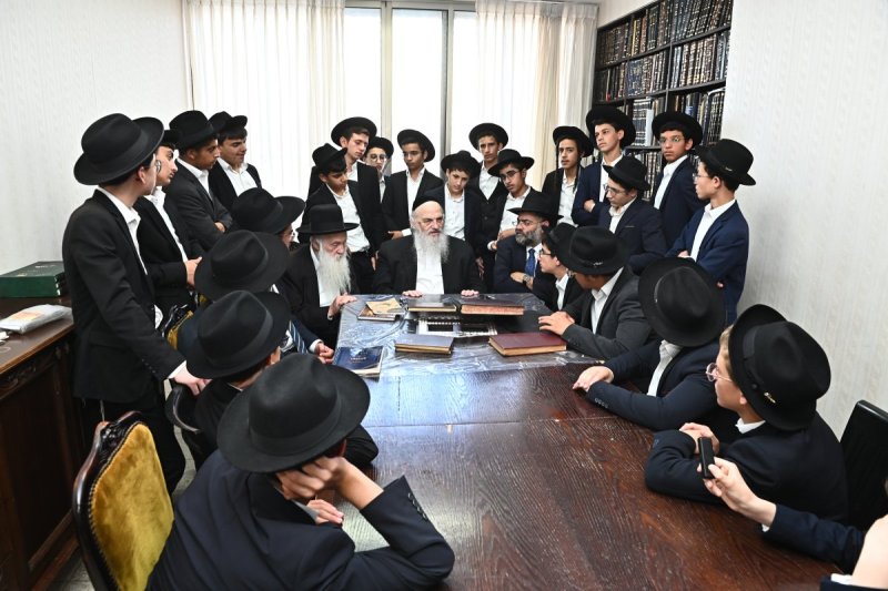 שוקי לרר