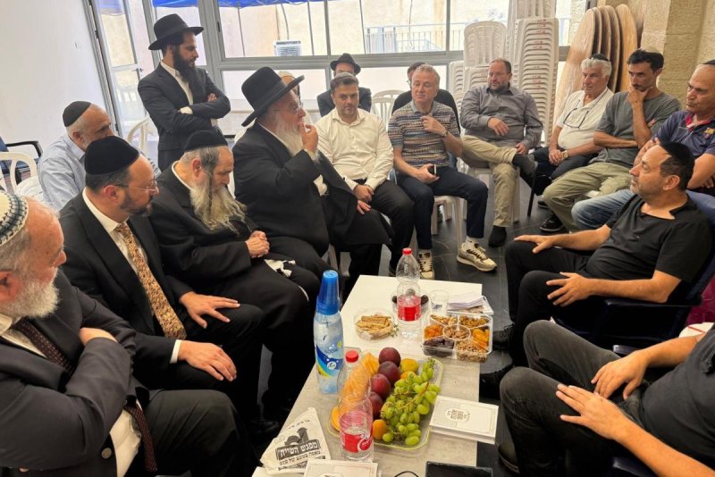 באדיבות המצלם
