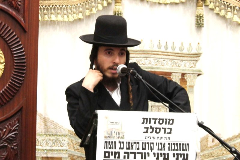 באדיבות המצלם