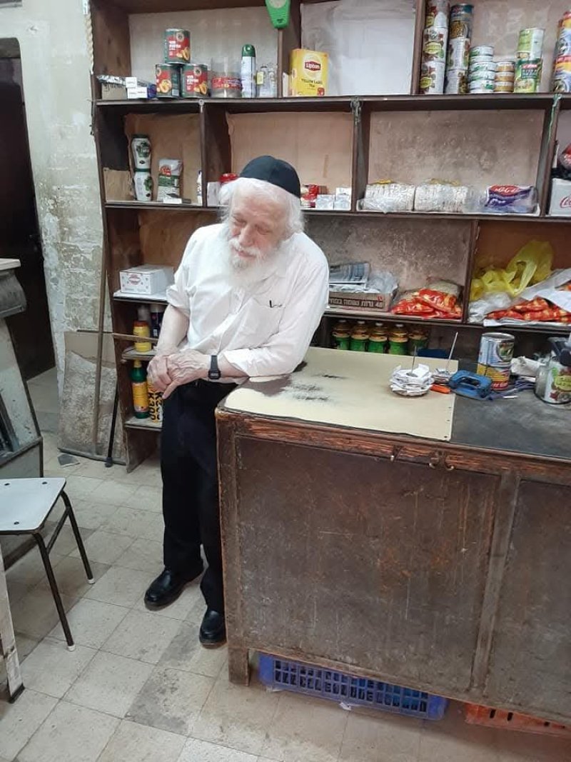 אבי נזרי