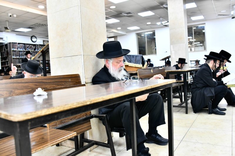 שוקי לרר