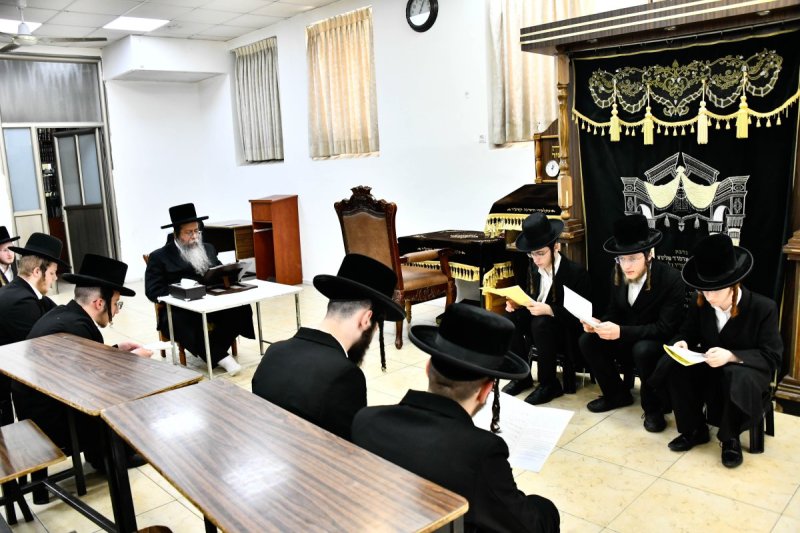 שוקי לרר