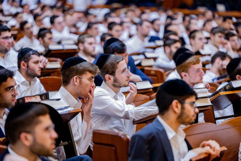 מנדי טוויטו