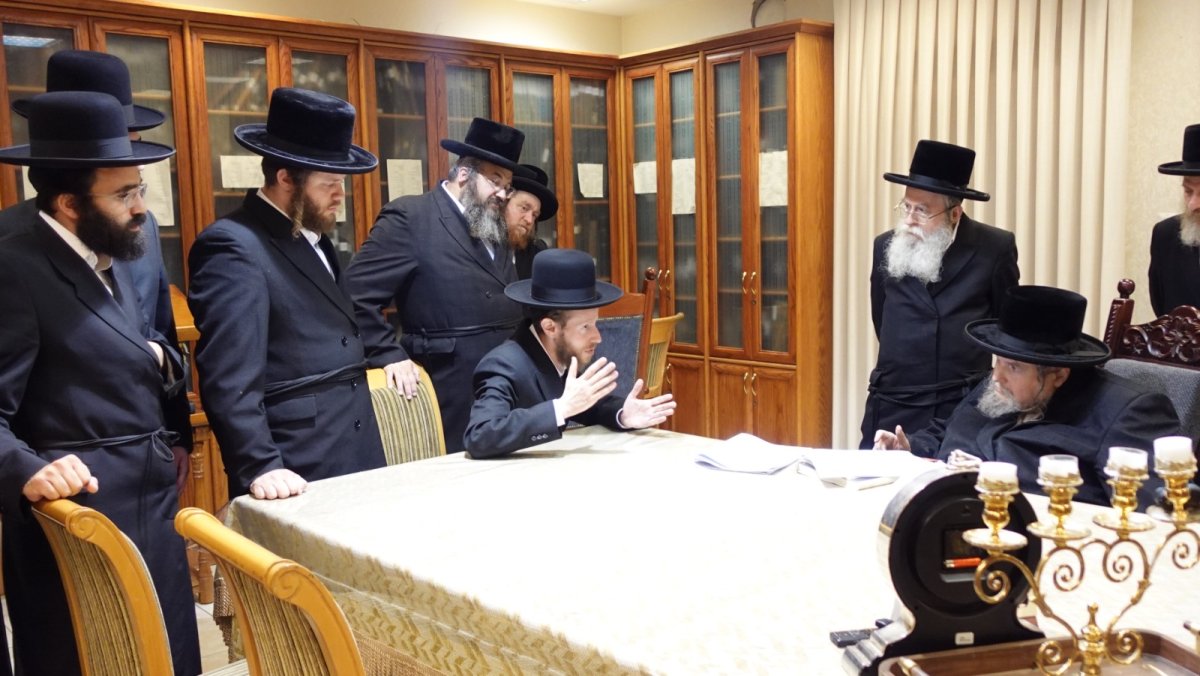 באדיבות המצלם