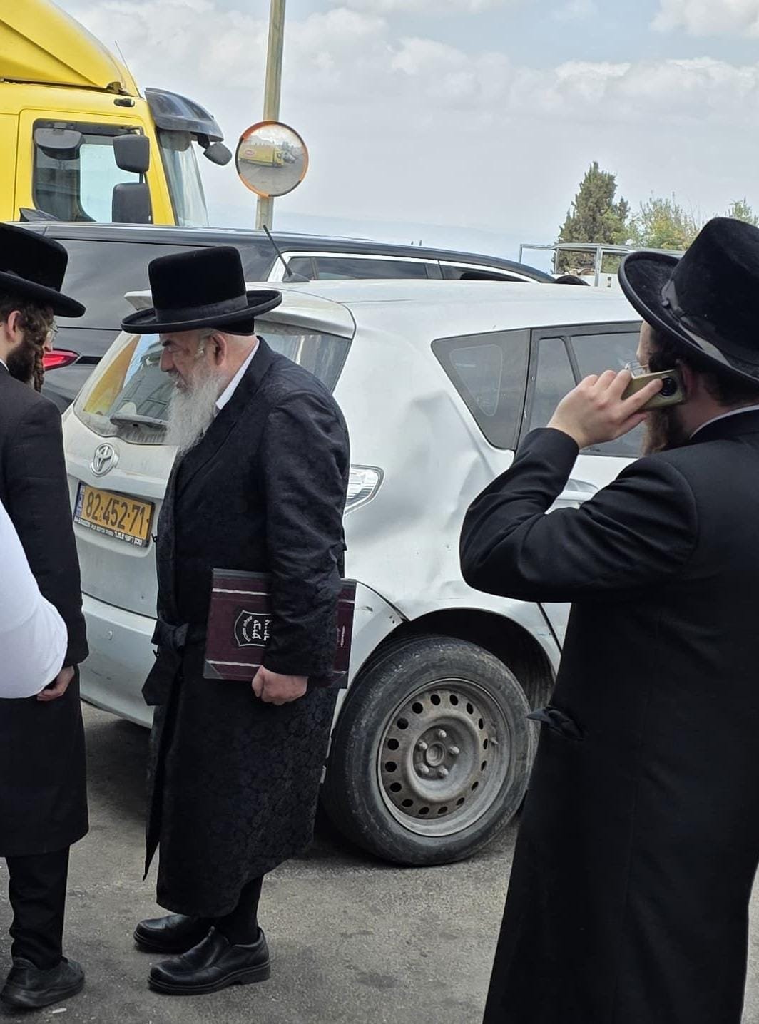באדיבות המצלם