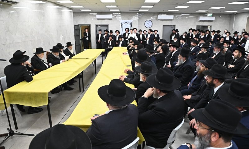 גדולי ישראל בכינוס החירום למנהלים: "אל תתפתו לפיתויי הממ"ח והממון"