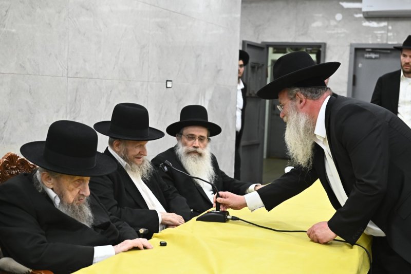 שוקי לרר