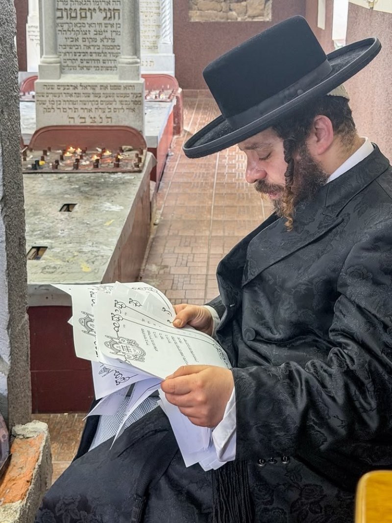 באדיבות המצלם