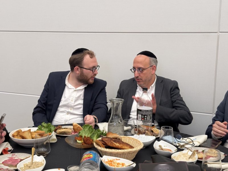 אשר רוט