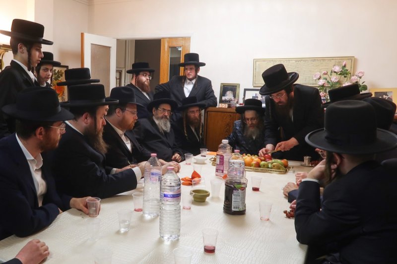 משה קאהן ומ.א. נוימן