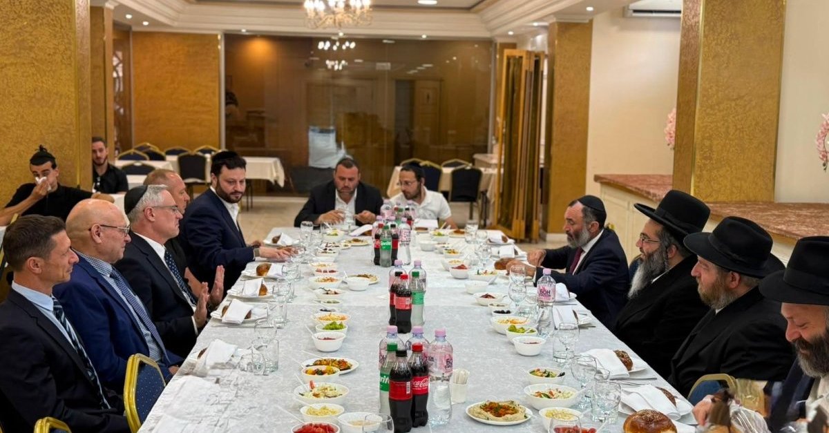 כנס פרידה לשגריר ישראל באוקראינה היום בעיר אומן