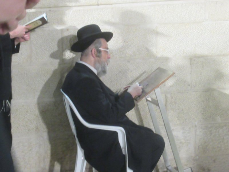 באדיבות המצלם