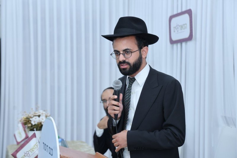 נועם אליהו