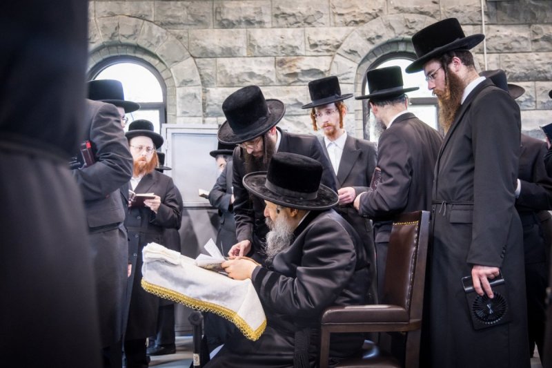 אחים לאנטשעווסקי