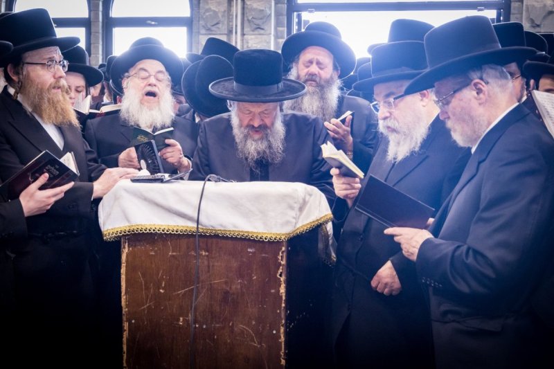 אחים לאנטשעווסקי