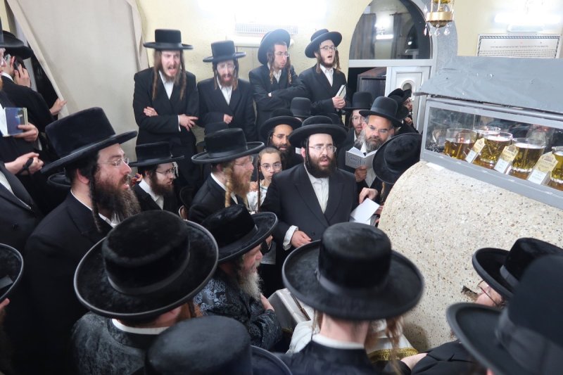 מ.א נוימן