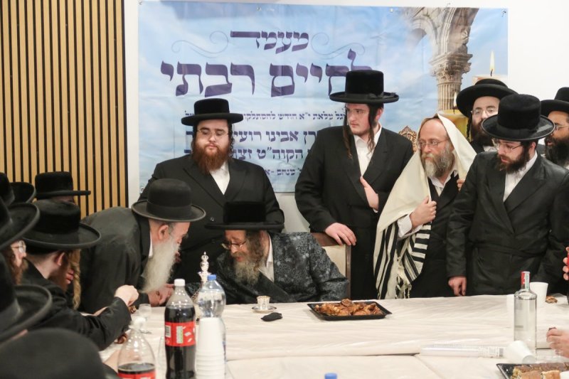 מ.א נוימן