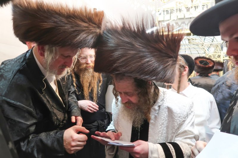 מ.א נוימן