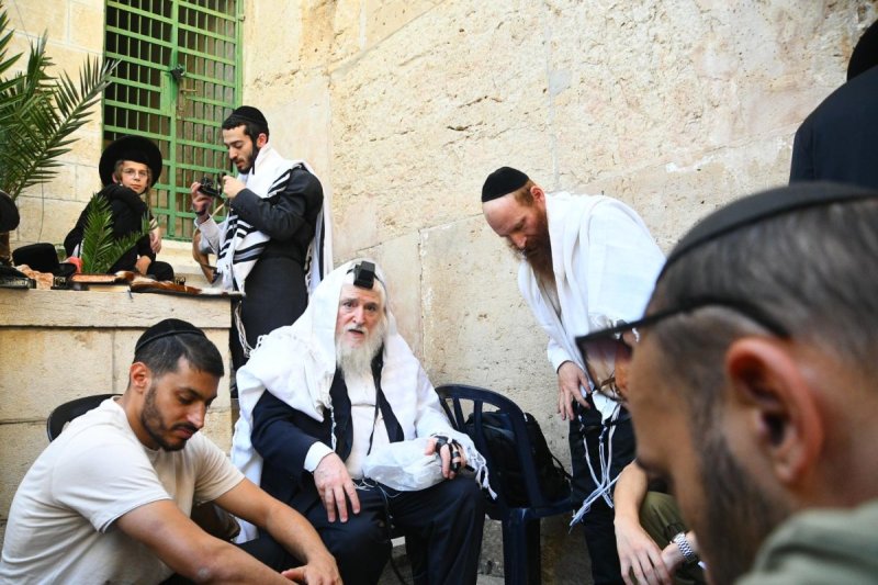 ארי קופרשטוק