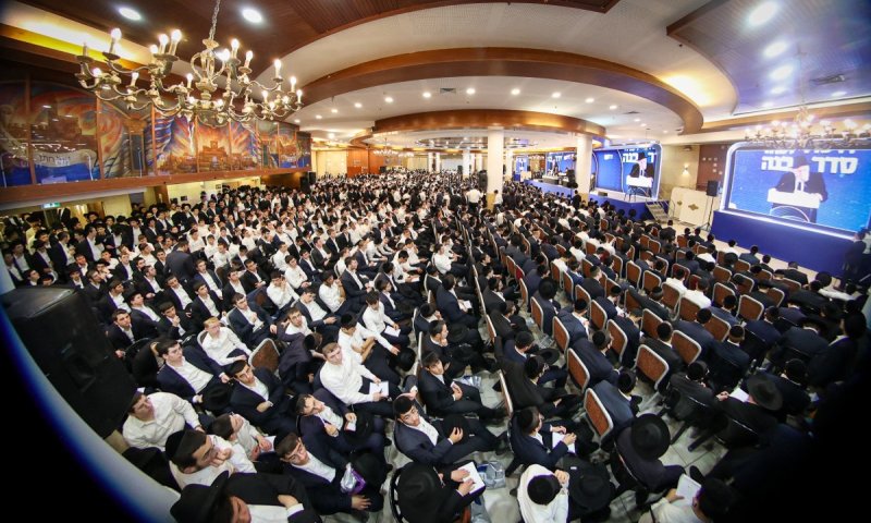כ-4,000 בני ישיבות קטנות התכנסו למעמד 'סדר הכנה' של 'דרשו'