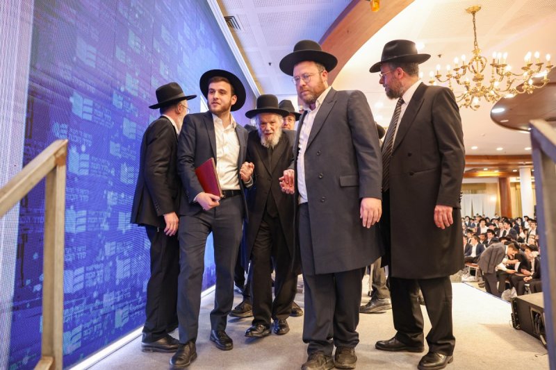 א. אייזנבאך