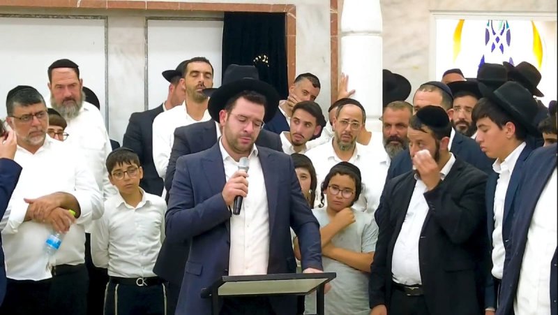 באדיבות המצלם