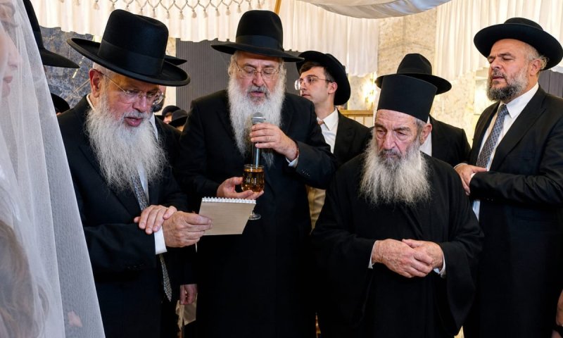 שמחה גדולה: חתונת נכד חכם ניסים בן שמעון, בן זקונים להגר"ש לוי