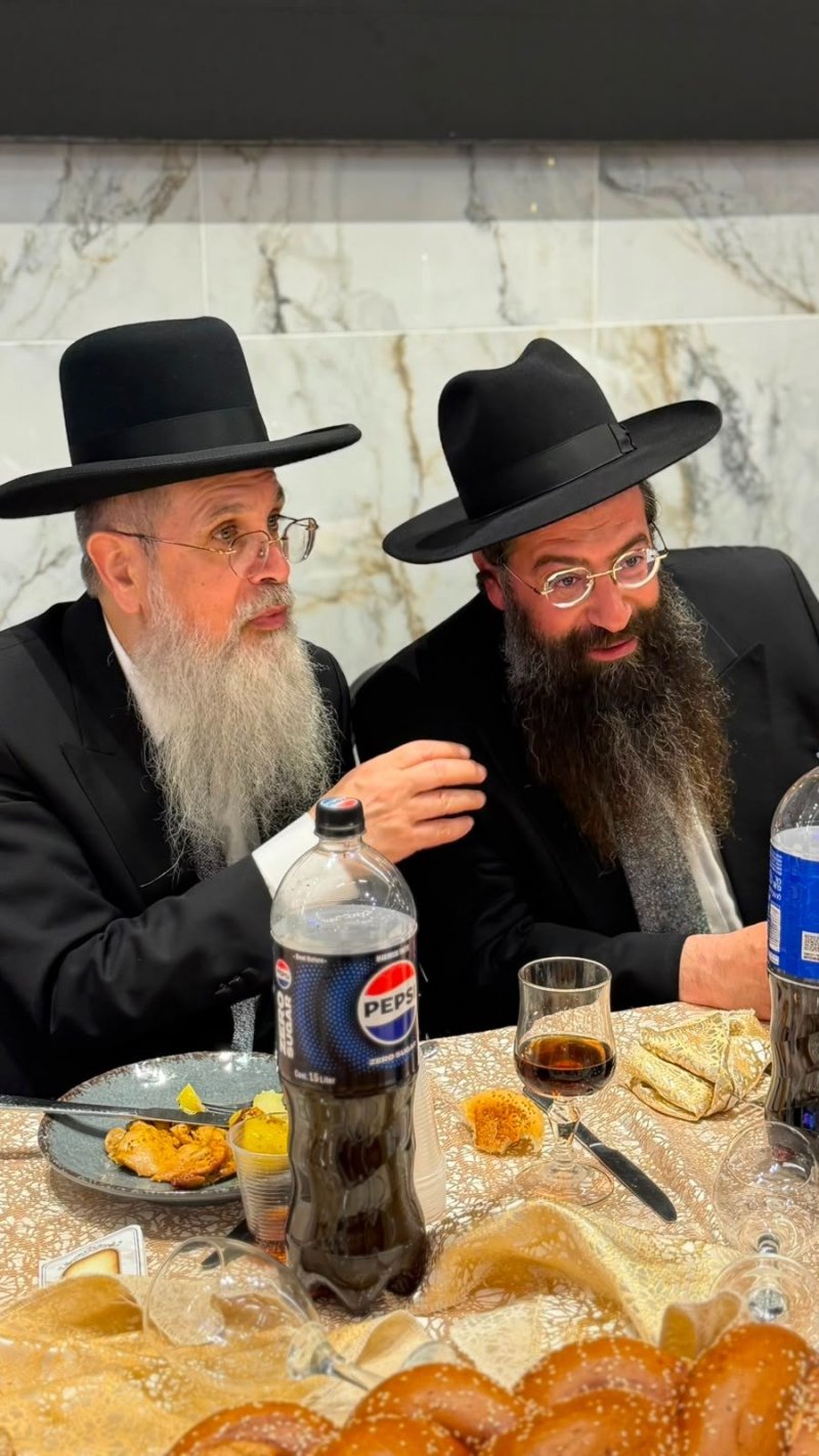 באדיבות המצלם