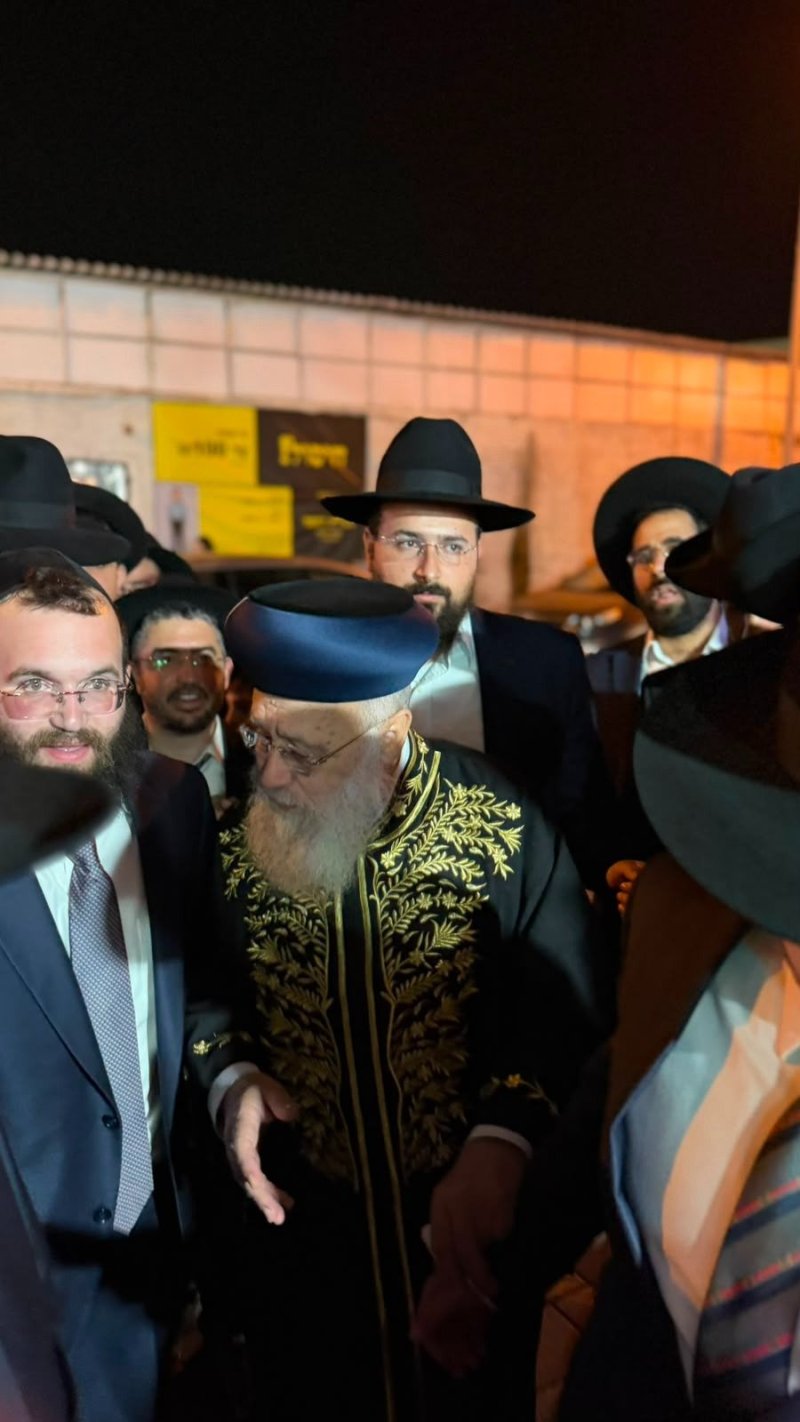 באדיבות המצלם