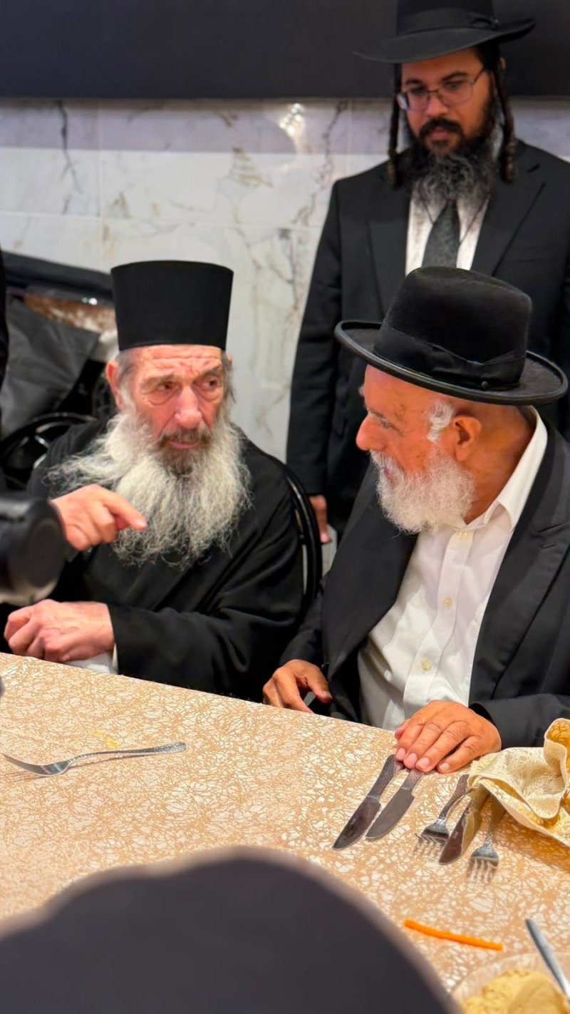באדיבות המצלם