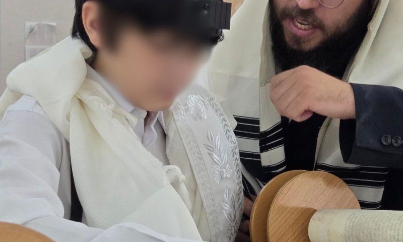 הנער שחולץ מטנזניה עם אמו ואחיו במבצע מורכב של יד לאחים חג בר מצווה כבן חורין