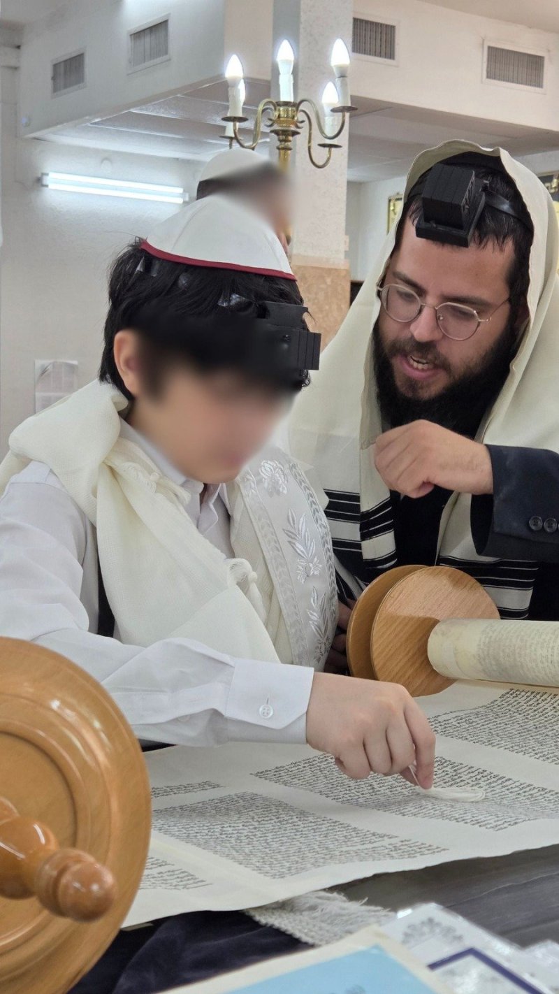 יד לאחים