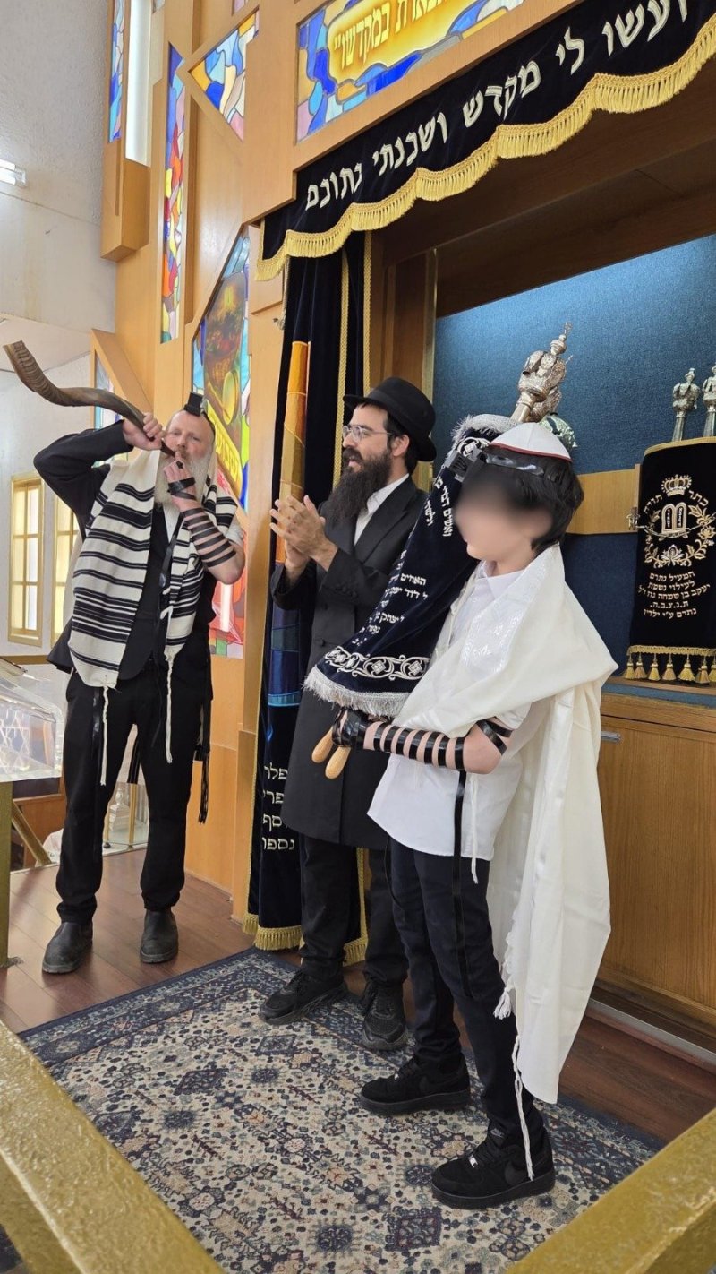 יד לאחים