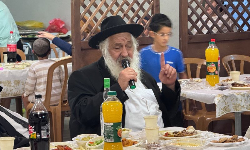 אִשָּׁה יִרְאַת ה': המתמיד סגר את הגמרא והדרים לאזכרת אמו ע"ה