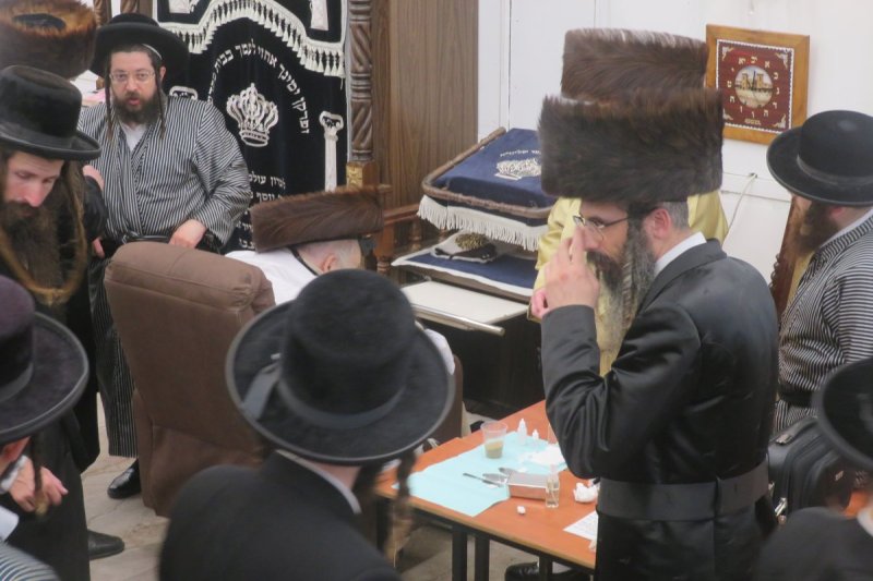 באדיבות המצלם