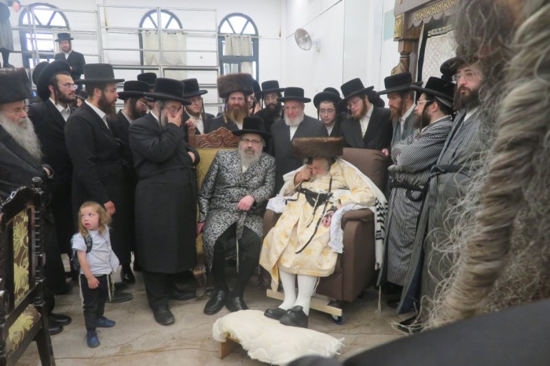 באדיבות המצלם