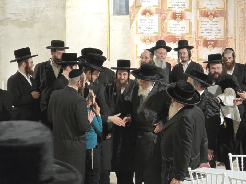 באדיבות המצלם