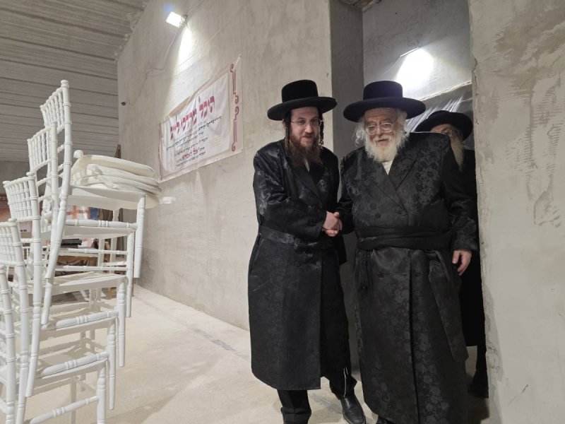 באדיבות המצלם