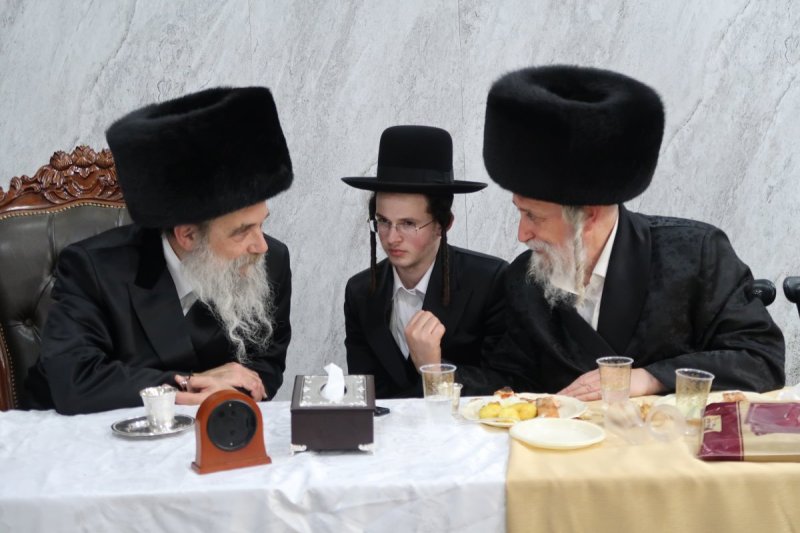 באדיבות המצלם