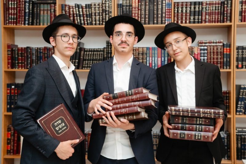 לוי נאזרוב
