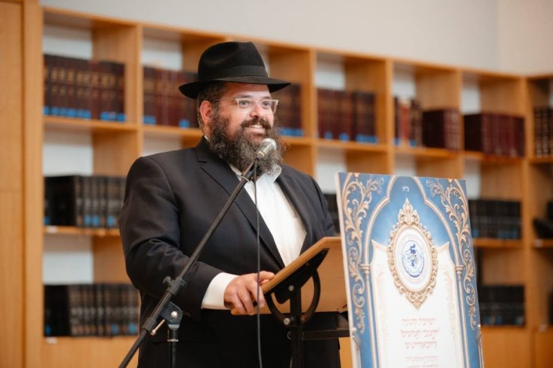 לוי נאזרוב