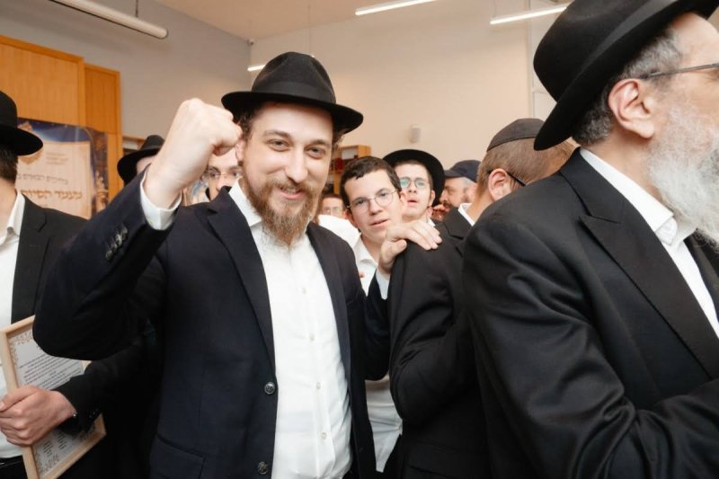 לוי נאזרוב