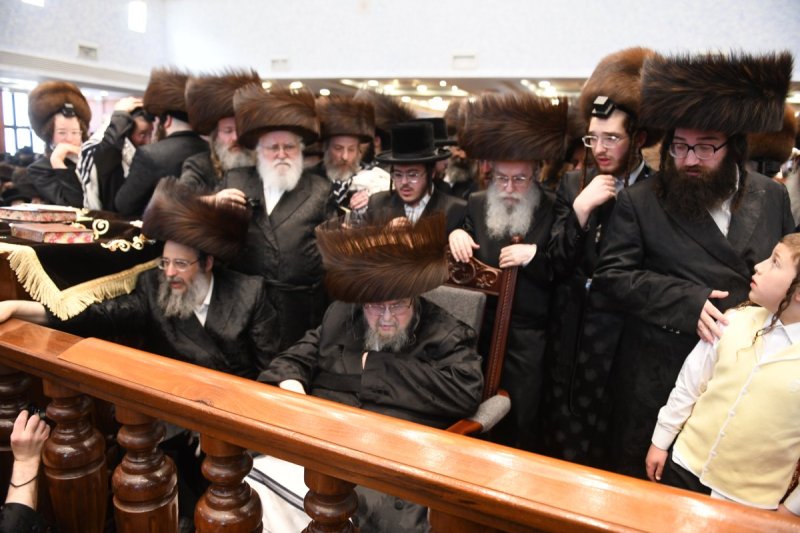 אנשיל בעק וא.מ.ש