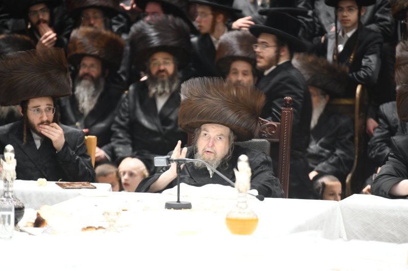 אנשיל בעק וא.מ.ש
